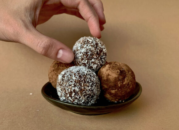 Chaga Energy Bites chaga energy bites